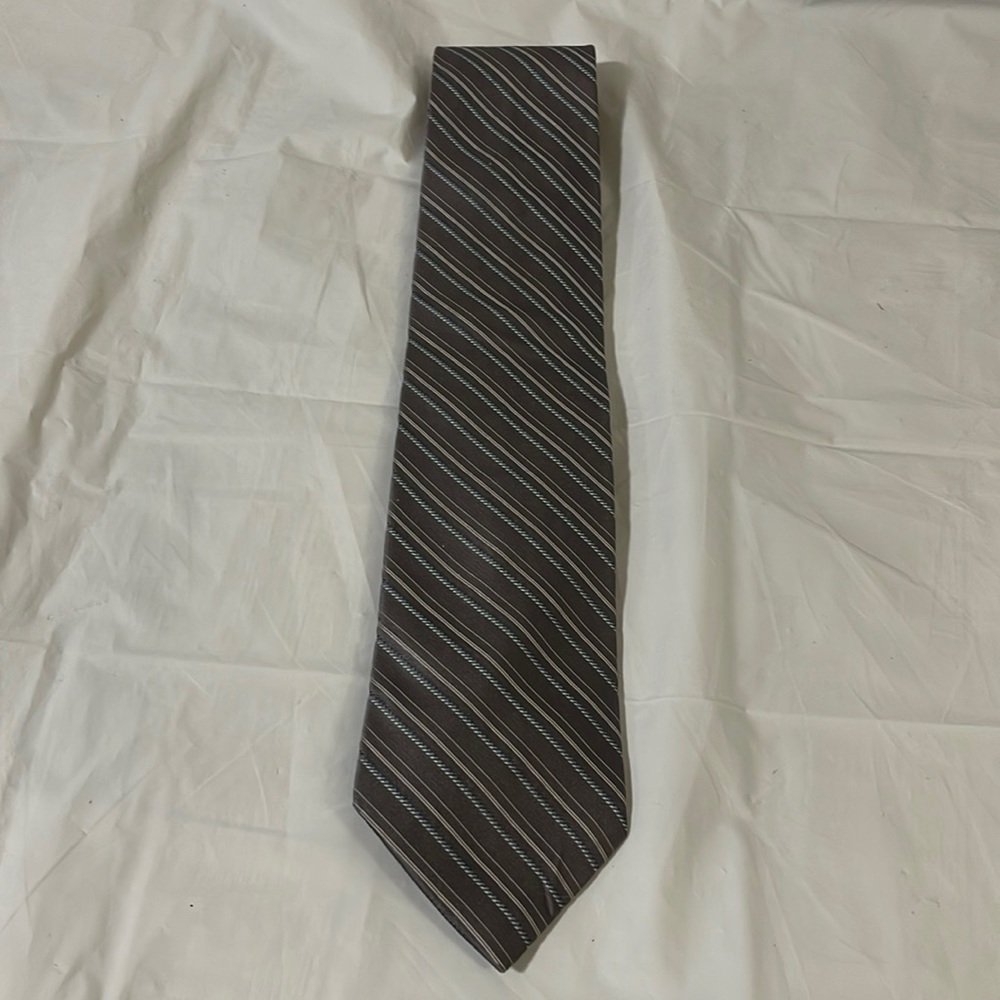 Structure mens tie in silver and blue diagonal stripe 3.5” W x 57”L
